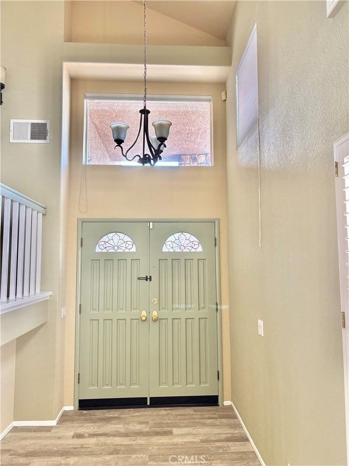 1834 Berryhill Dr - Photo 6 of 44