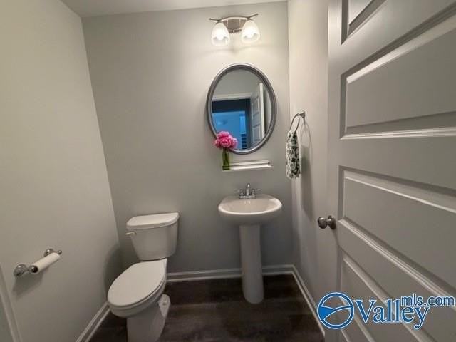 210 Hydra Cir - Photo 7 of 14