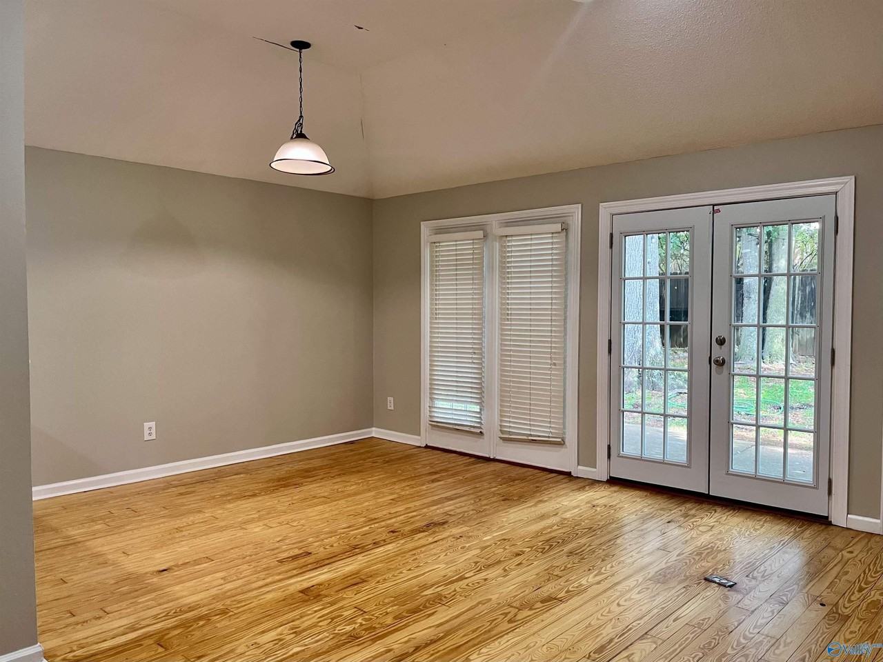 232 Mountain Creek Dr - Photo 6 of 14