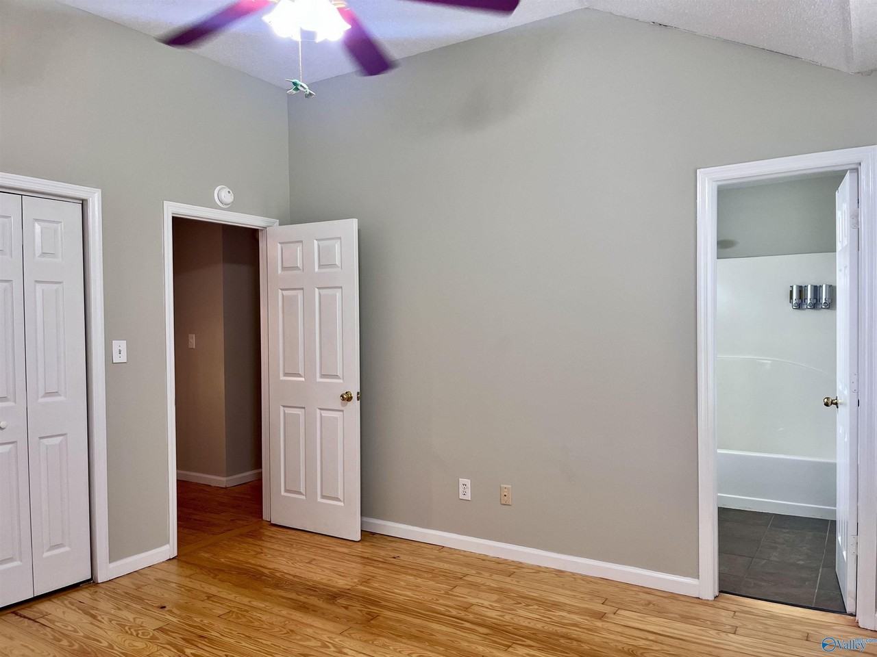 232 Mountain Creek Dr - Photo 7 of 14