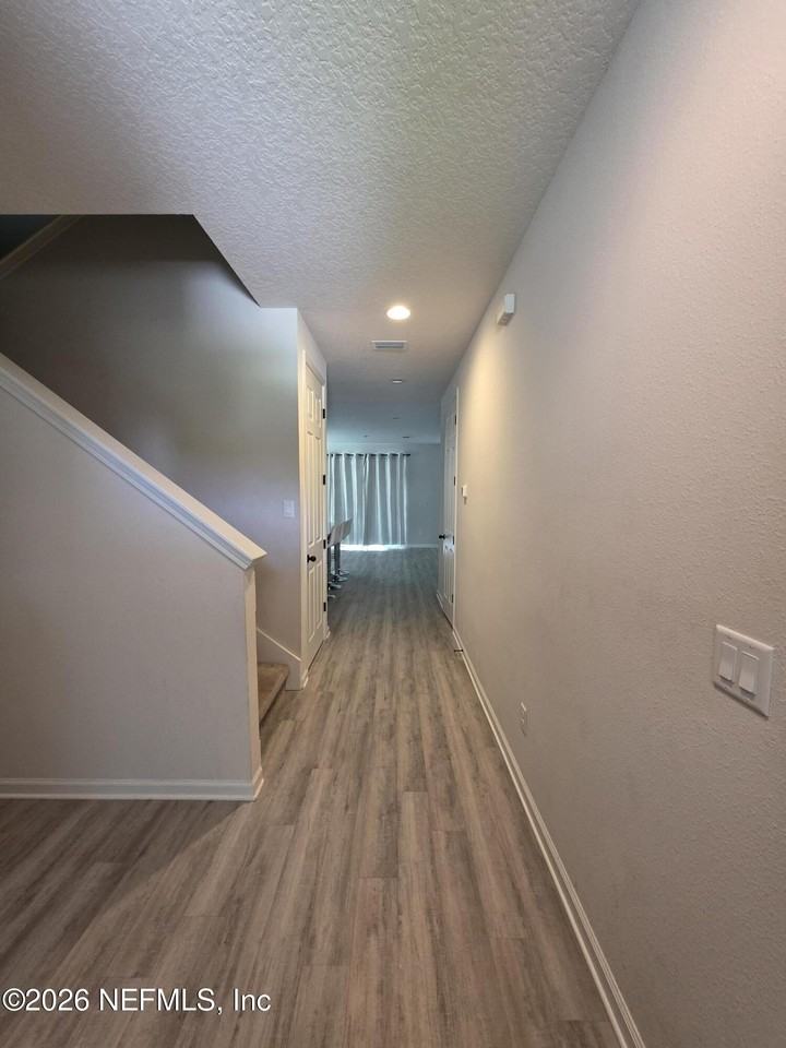 4537 Pine Ridge Pkwy - Photo 3 of 30