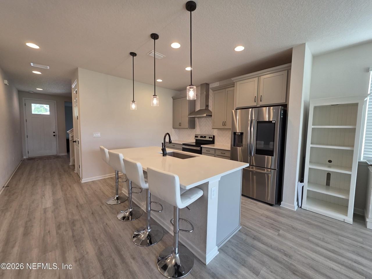 4537 Pine Ridge Pkwy - Photo 6 of 30