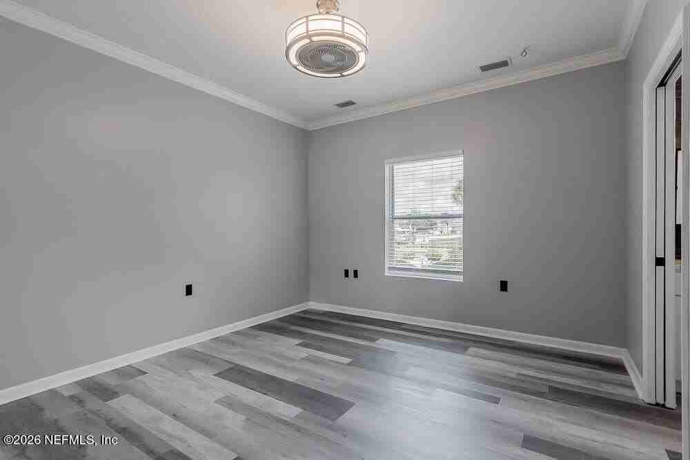 1770 Victoria Chase Ct - Photo 3 of 50