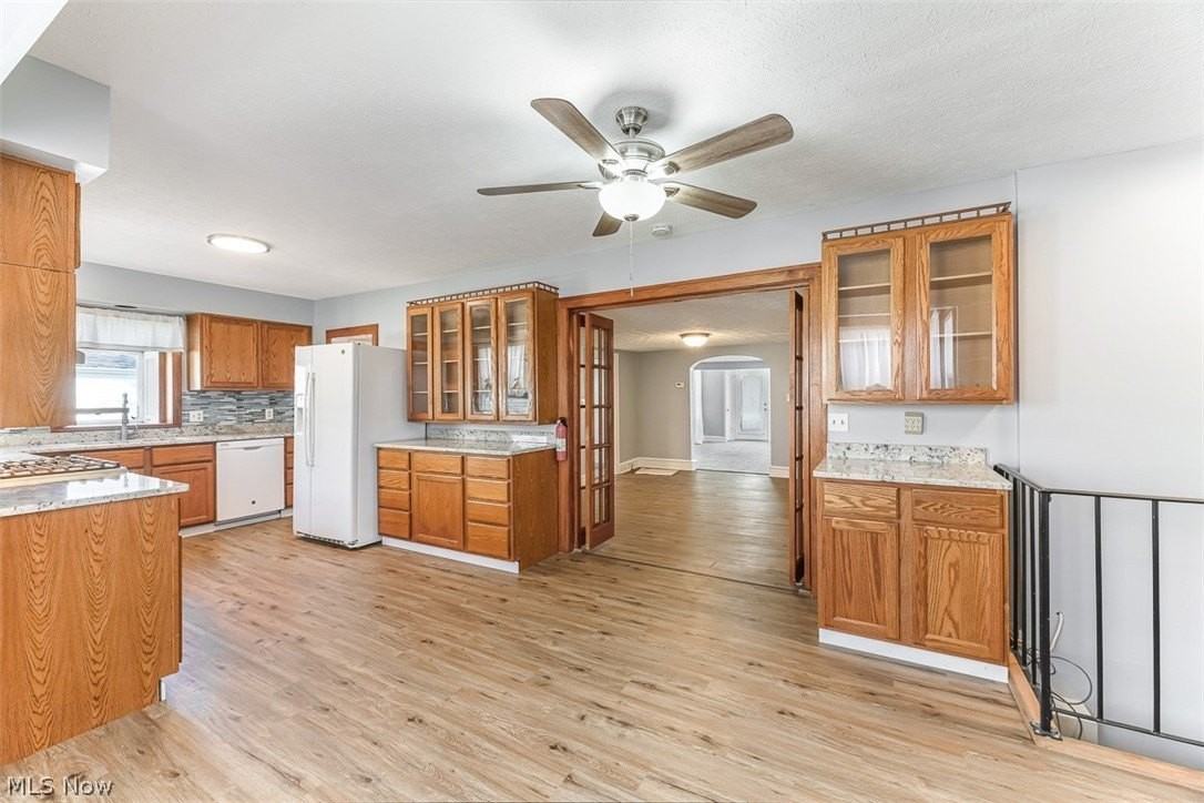 85 Maple Dr - Photo 5 of 20