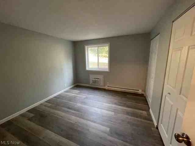 1935 Brookside Dr #101 - Photo 4 of 6