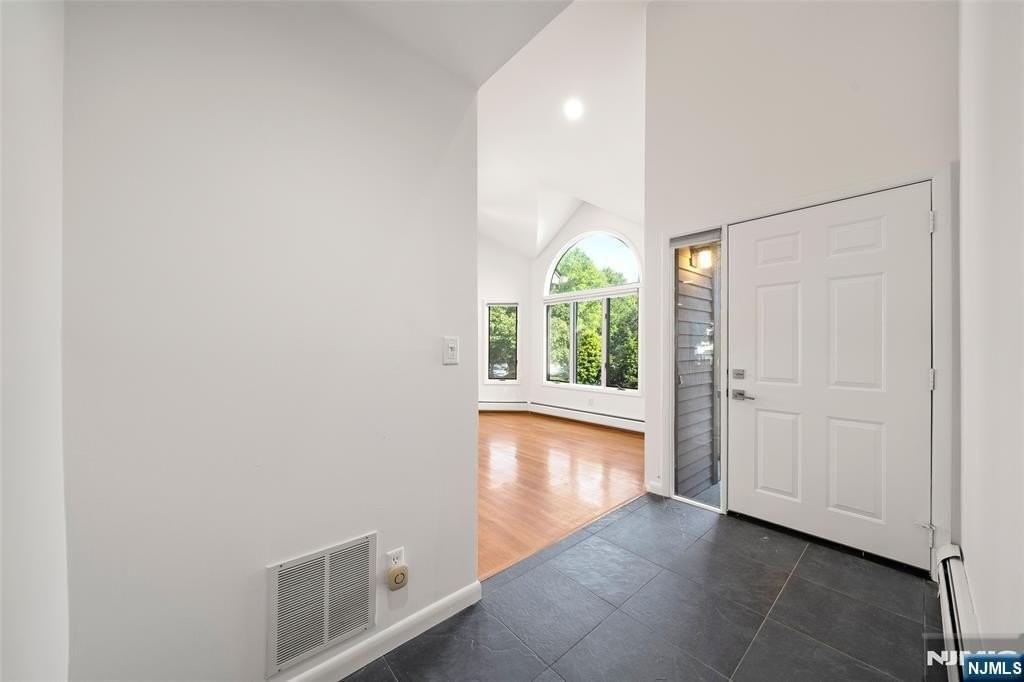 408 Dogwood Ct #T075 - Photo 4 of 45