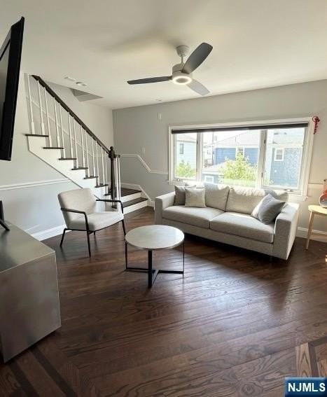 412 Park Pl - Photo 7 of 17