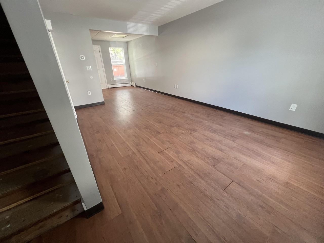 18 Main St #4 - Photo 6 of 17