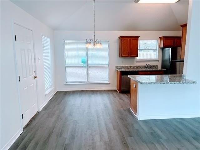 2440 Biron St - Photo 2 of 12