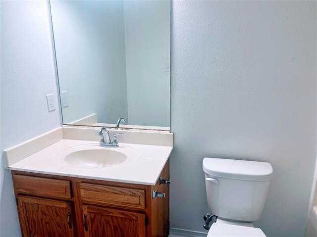 2440 Biron St - Photo 7 of 12