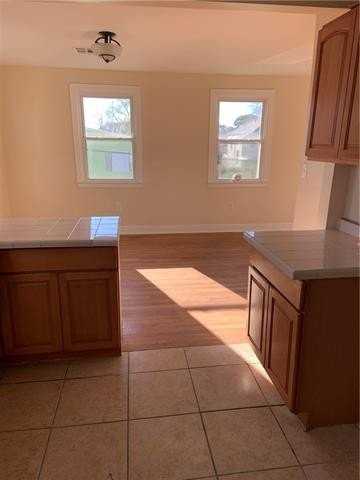 5519 Mandeville St - Photo 4 of 10