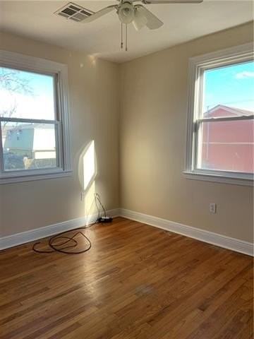 5519 Mandeville St - Photo 7 of 10