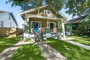 featured image of 4023 Franklin Ave