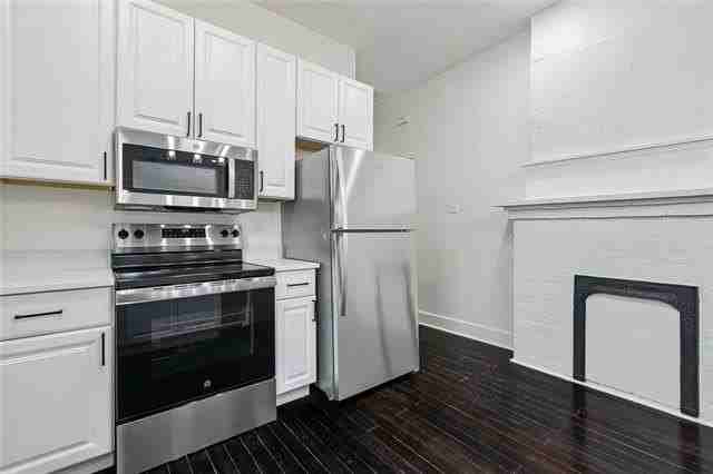 4023 Franklin Ave - Photo 6 of 19