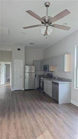 5317 N Galvez St - Photo 5 of 8