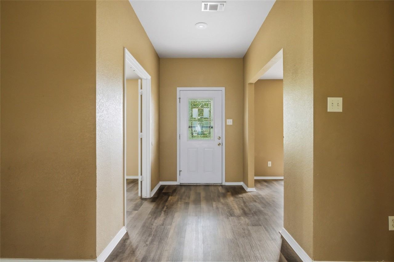 100 Pinnacle Cir - Photo 5 of 30