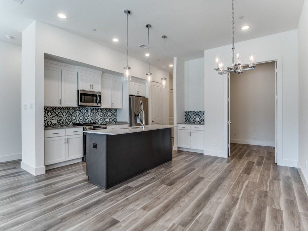 804 Eaglescliffe Lndg - Photo 4 of 25