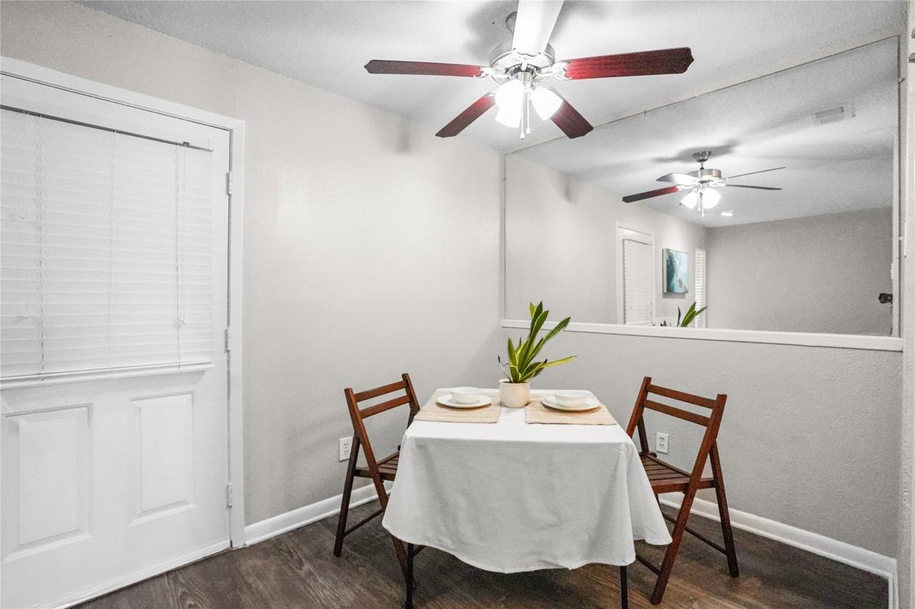4502 Gaston Ave #319 - Photo 6 of 18