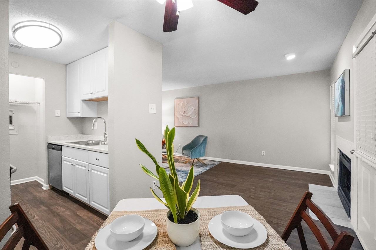 4502 Gaston Ave #319 - Photo 7 of 18