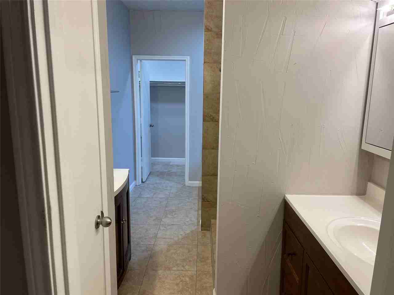 3403 Broadview Ct - Photo 7 of 9