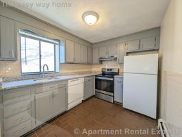featured image of 86 Newbury St #8