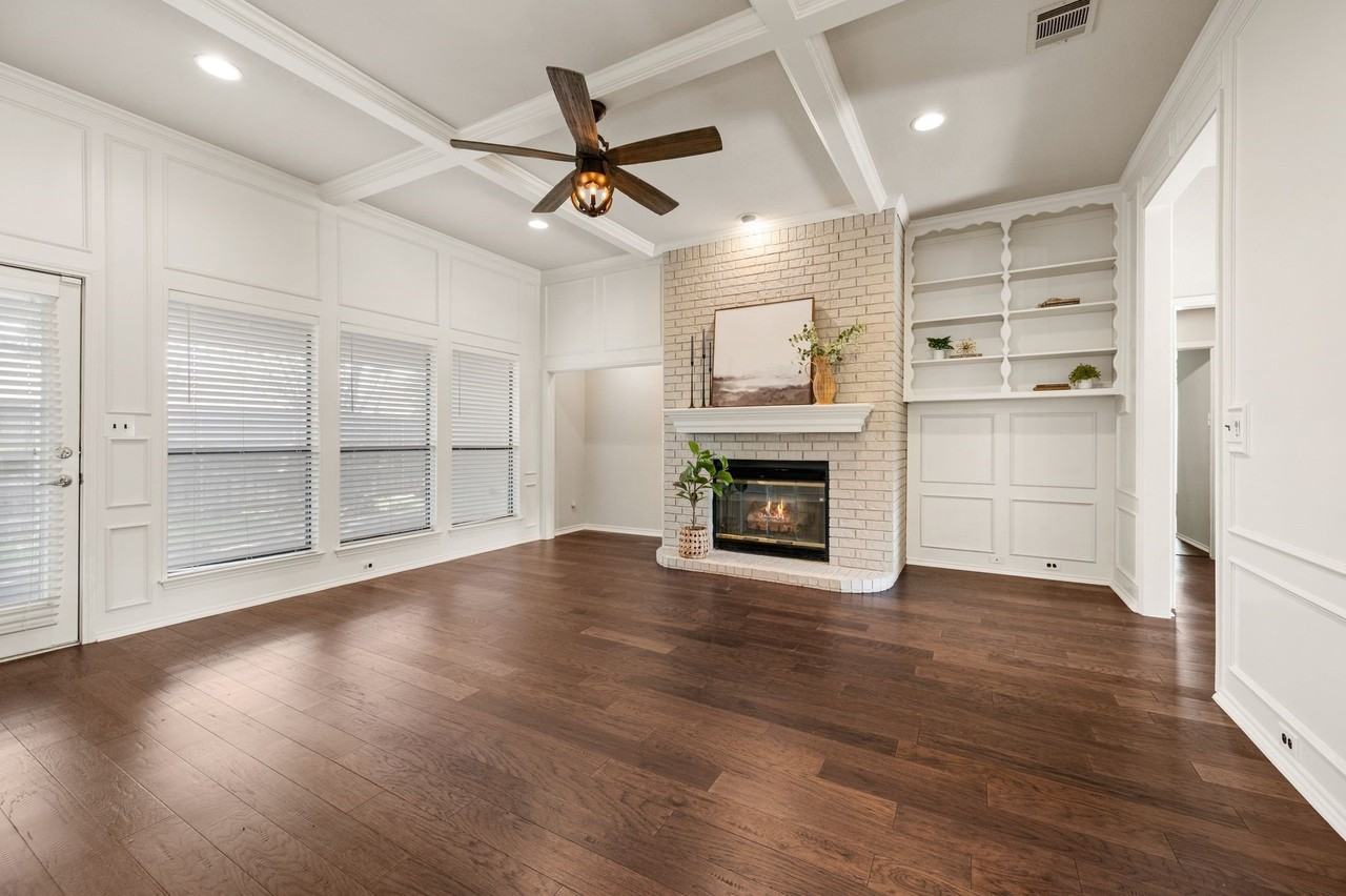2509 Woodfield Way - Photo 5 of 23