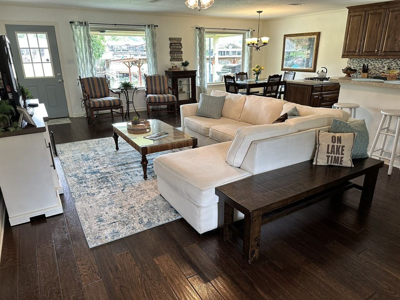 3713 Lake Vista Ct - Photo 2 of 27