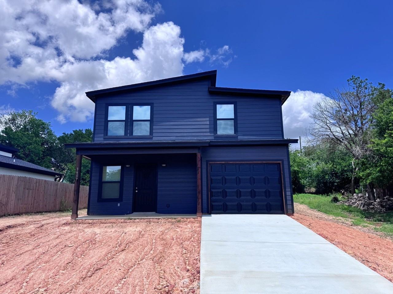 3607 Sioux Trl - Photo 3 of 23