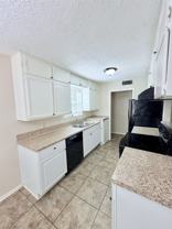 620 Race St #A - Photo 1 of 1