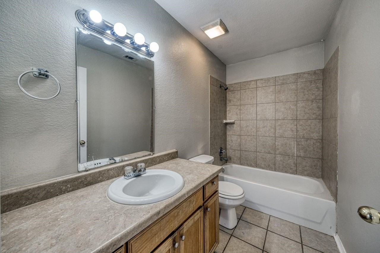 761 Olive Branch Rd - Photo 6 of 20