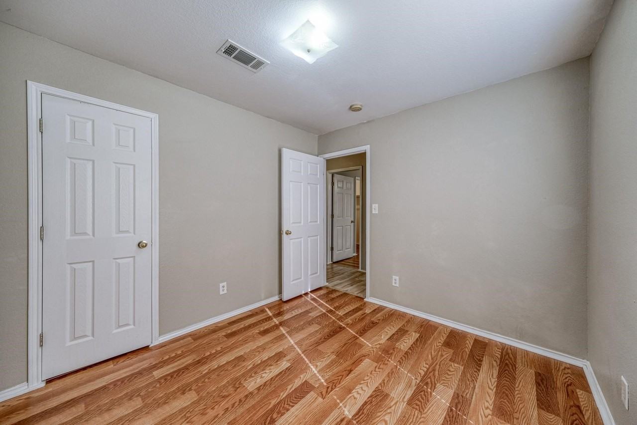 761 Olive Branch Rd - Photo 7 of 20