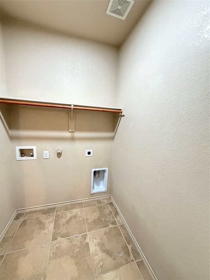 1612 Santa Anita Blvd - Photo 5 of 30