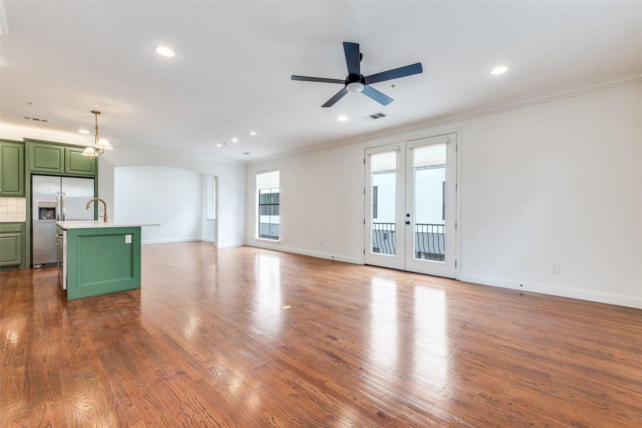5804 Hudson St #B - Photo 7 of 23