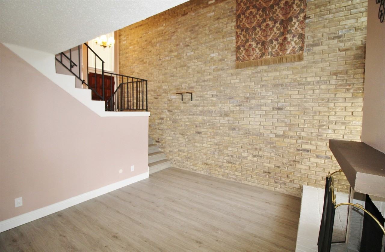 6110 Spyglass Ln - Photo 5 of 24