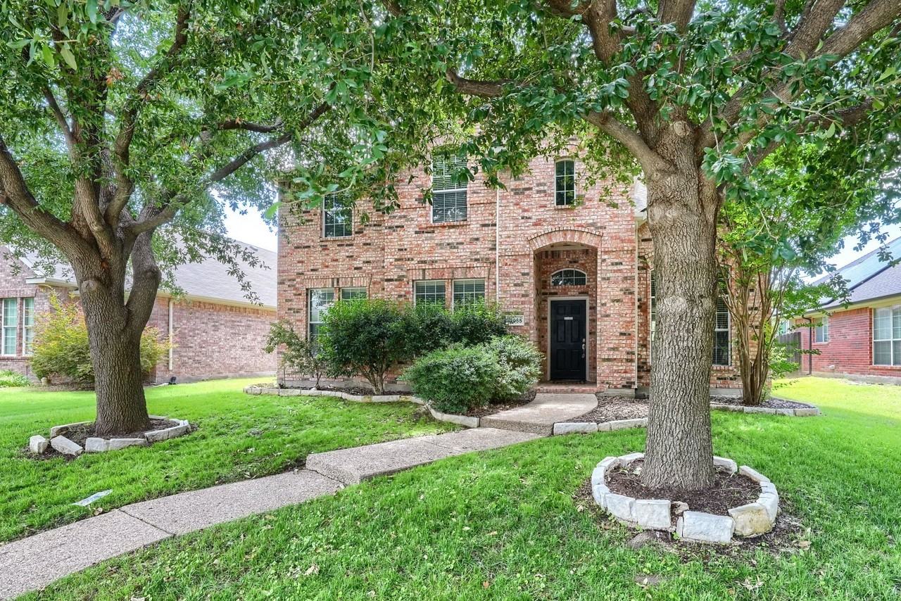 13955 Mill Town Dr - Photo 3 of 34