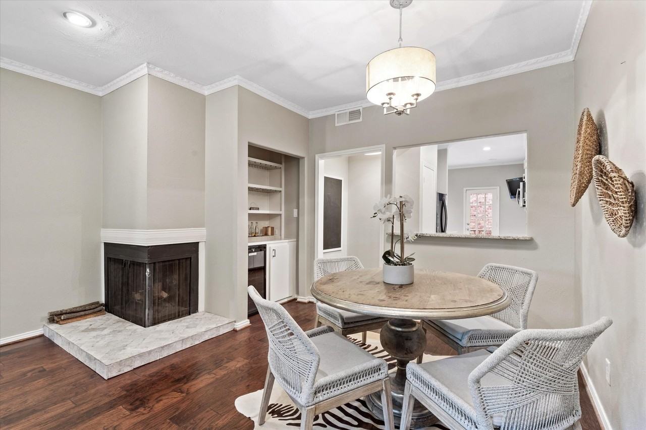 4403 Bellaire Dr S #224S - Photo 4 of 16