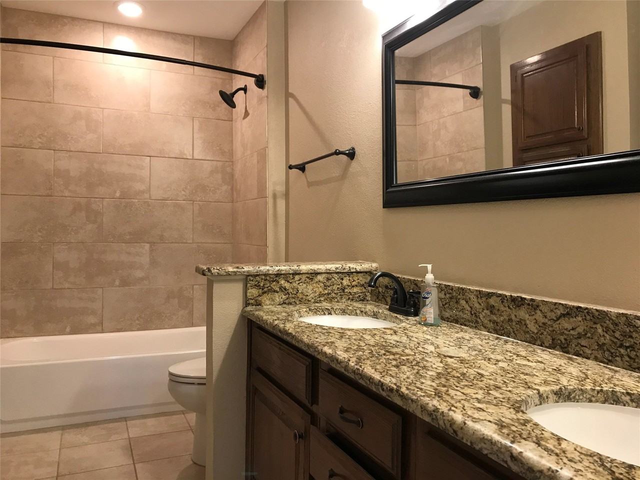 1101 Calico Ln #1420 - Photo 6 of 12