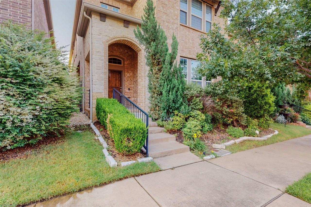 123 Palacio St - Photo 3 of 38