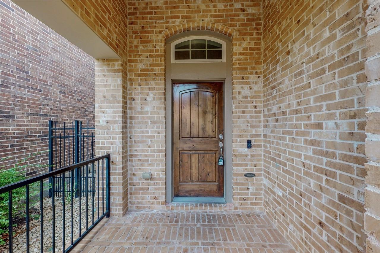 123 Palacio St - Photo 4 of 38