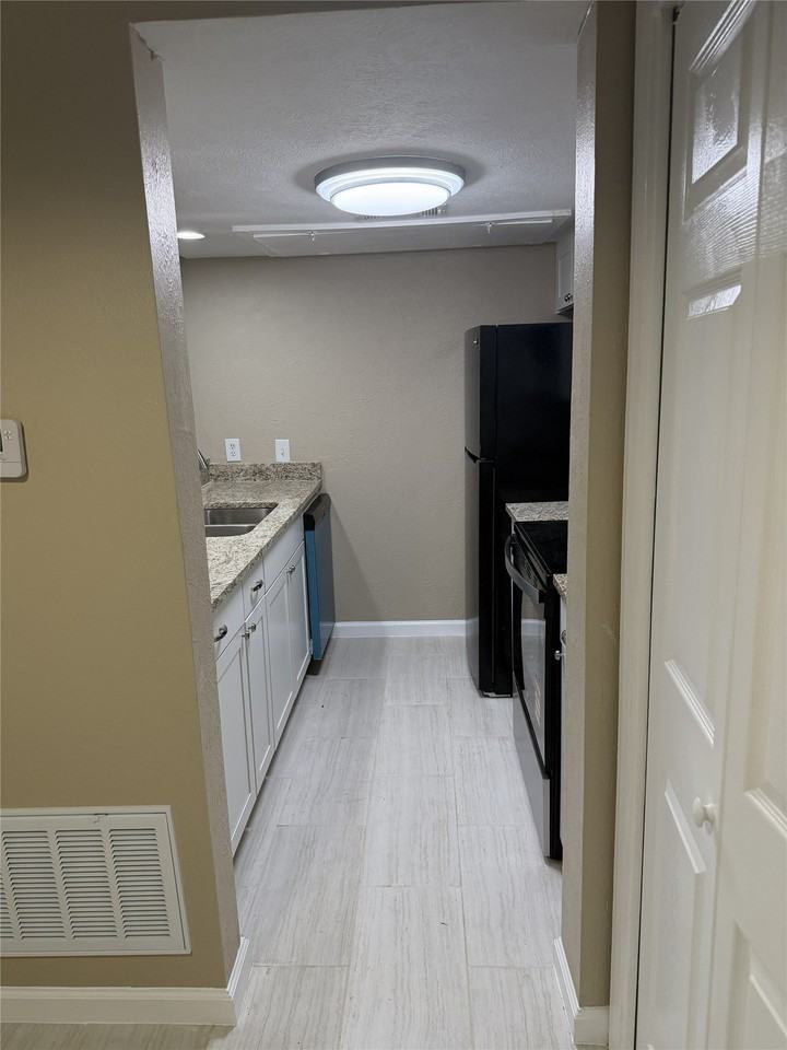 4638 Country Creek Dr #1249 - Photo 4 of 10