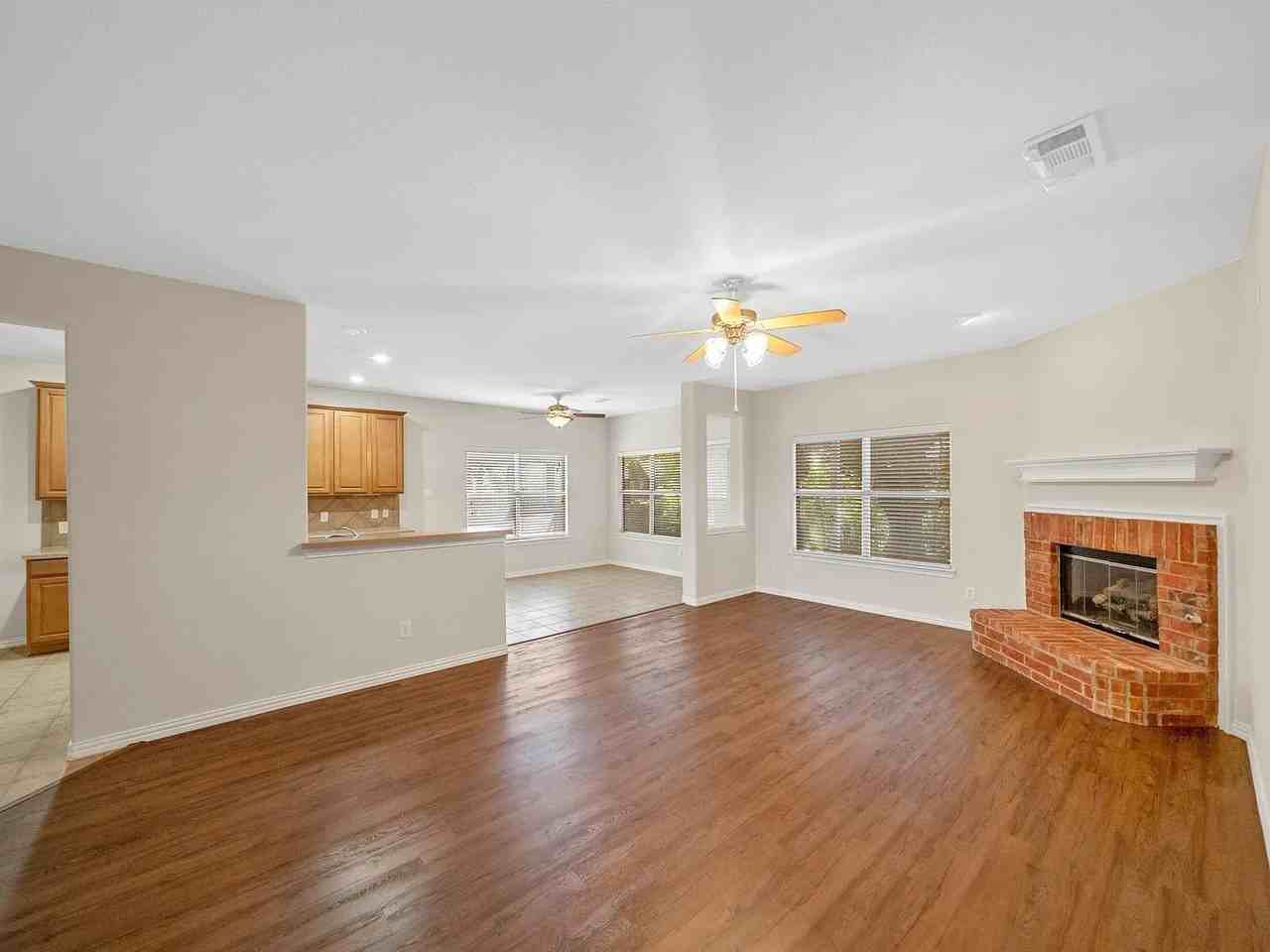 2861 Laurel Oak Dr - Photo 7 of 25