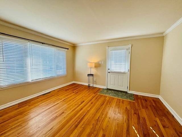 1132 Troy Schenectady Rd #1 - Photo 5 of 10