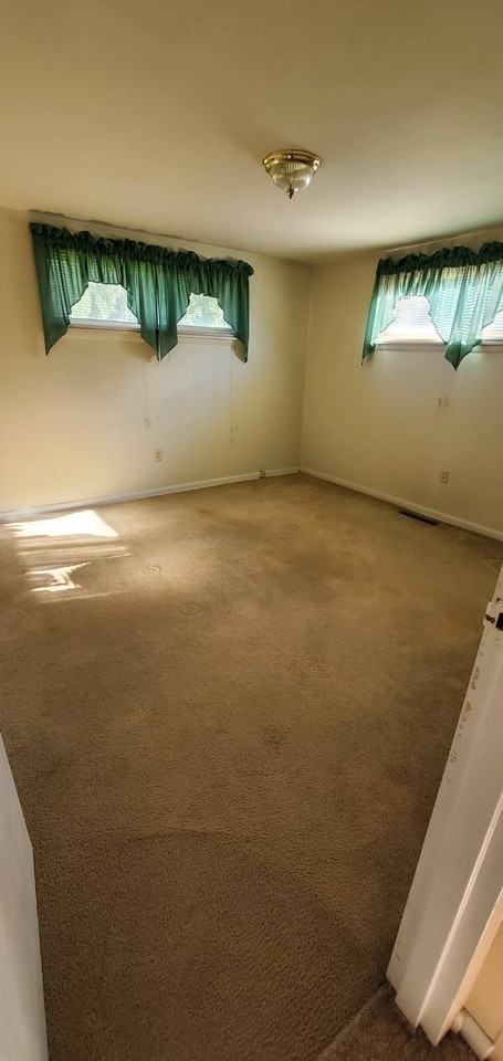 304 Florence Ave - Photo 6 of 6