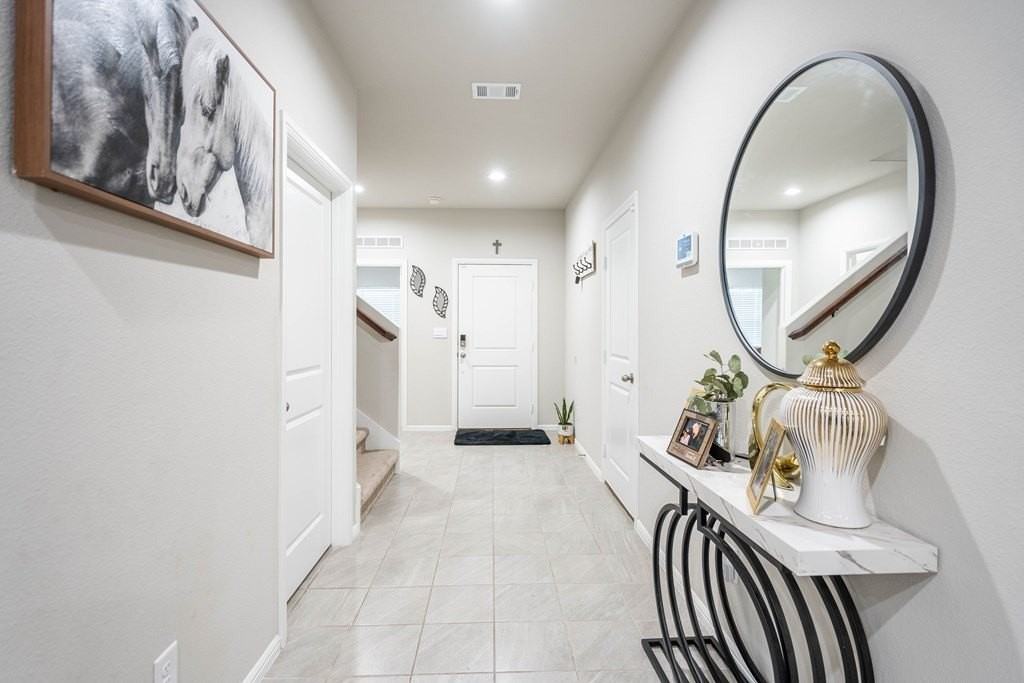 7608 Orange Blossom Rd - Photo 5 of 33