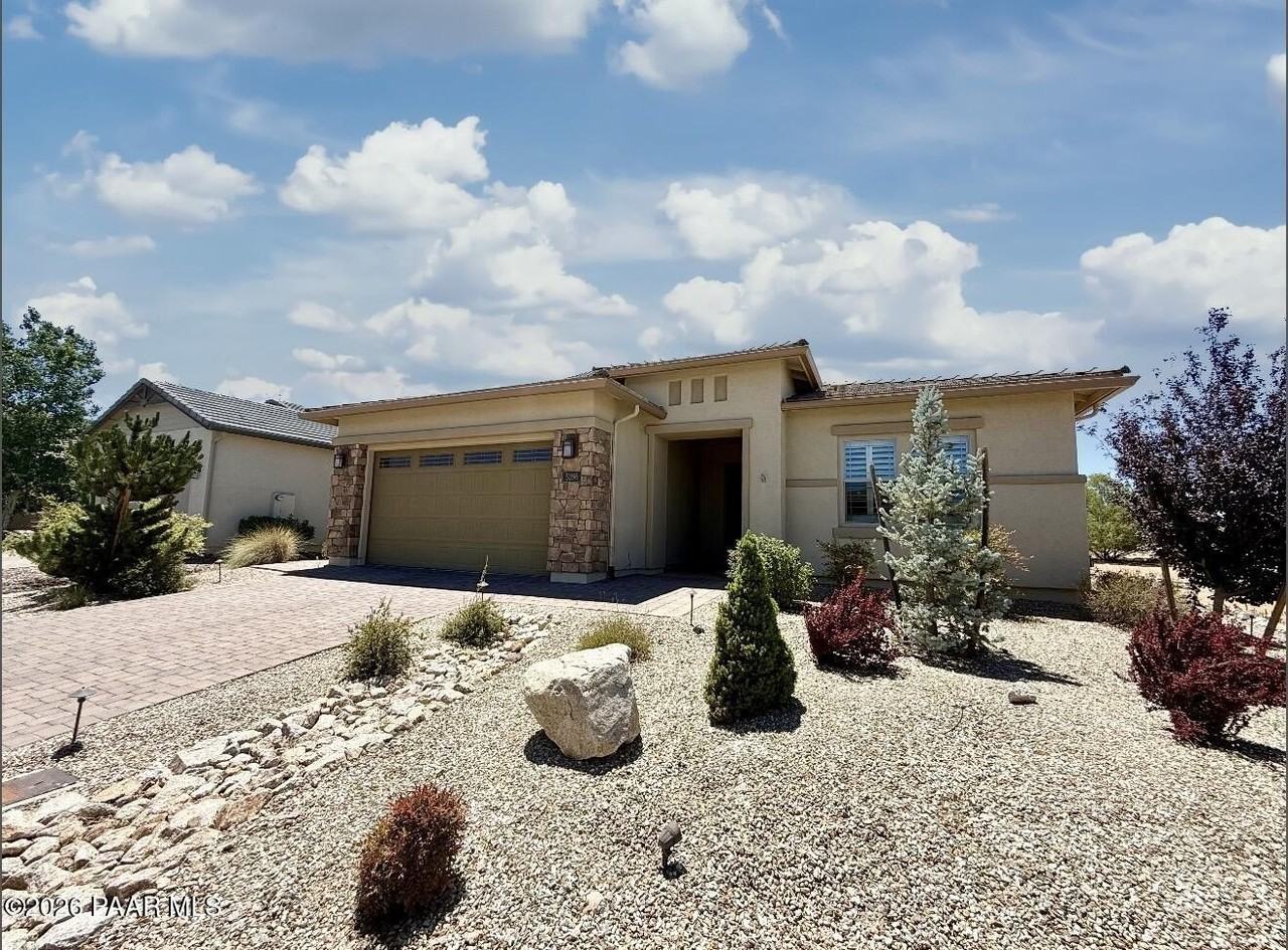 5296 Autumn Leaf Ln - Photo 2 of 18