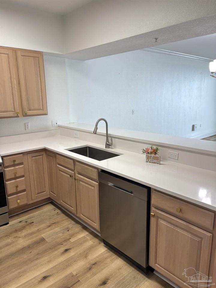 154 Ethel Wingate Dr #209 - Photo 7 of 19