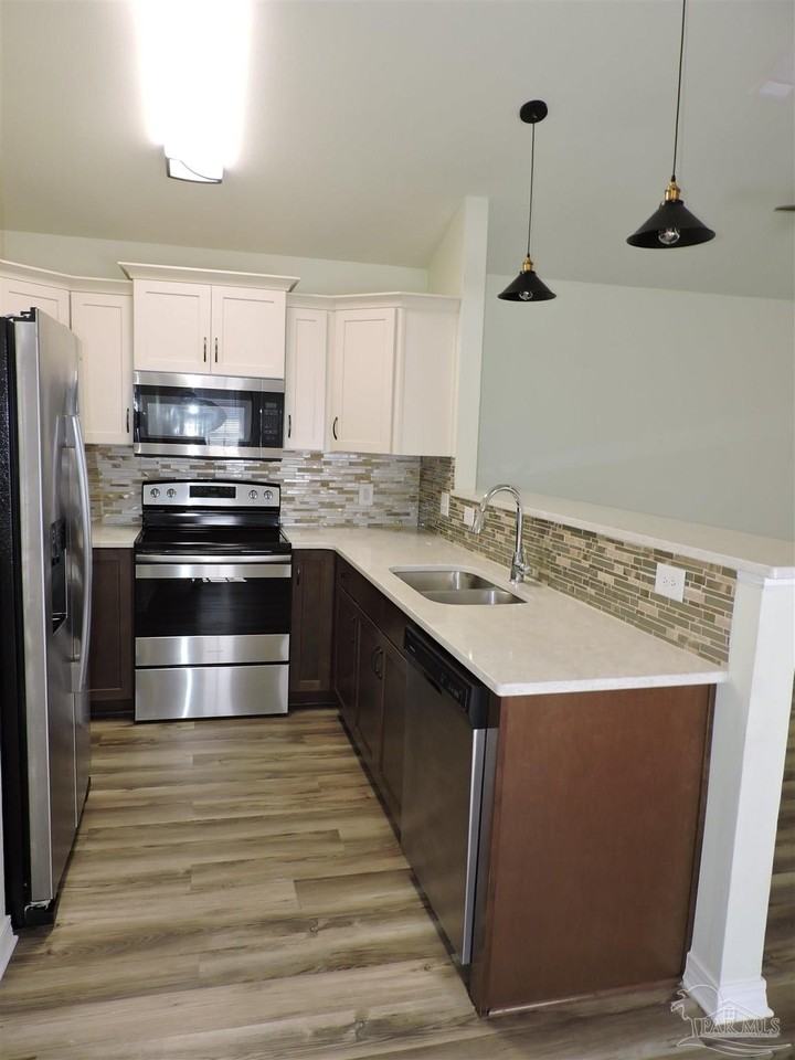 508 E Gonzalez St - Photo 7 of 23