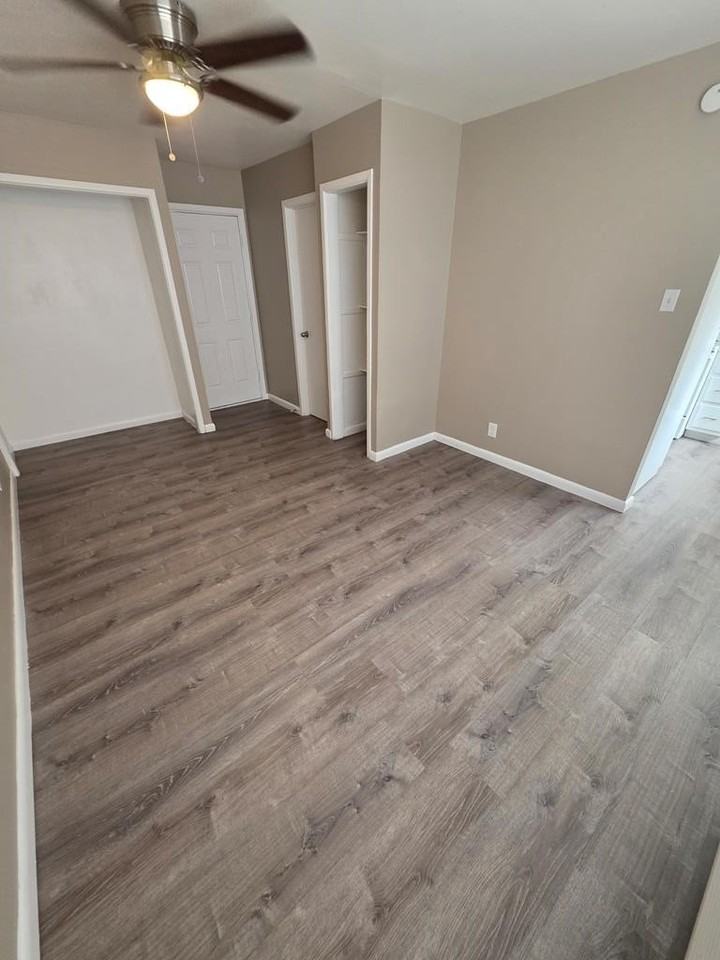 3001 W Ohio Ave #24 - Photo 5 of 13