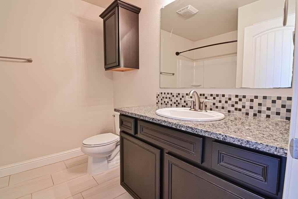 1109 Lizzard Ct - Photo 7 of 22