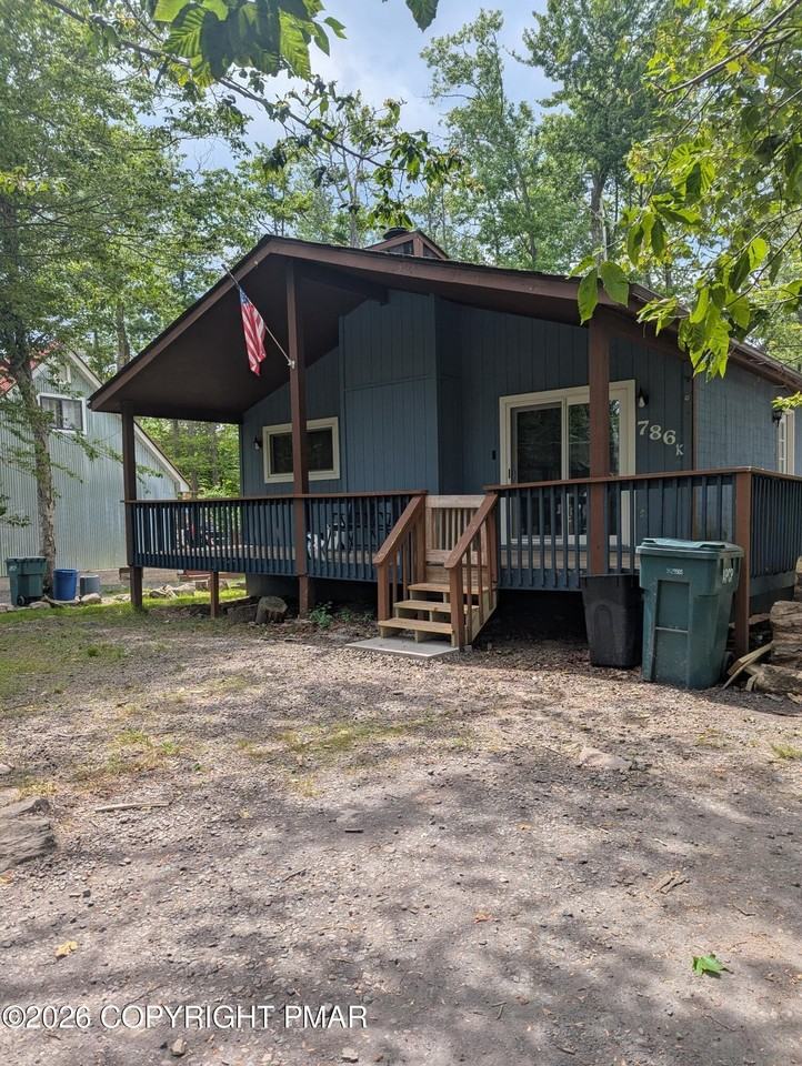 1763 Rolling Hills Dr - Photo 2 of 26